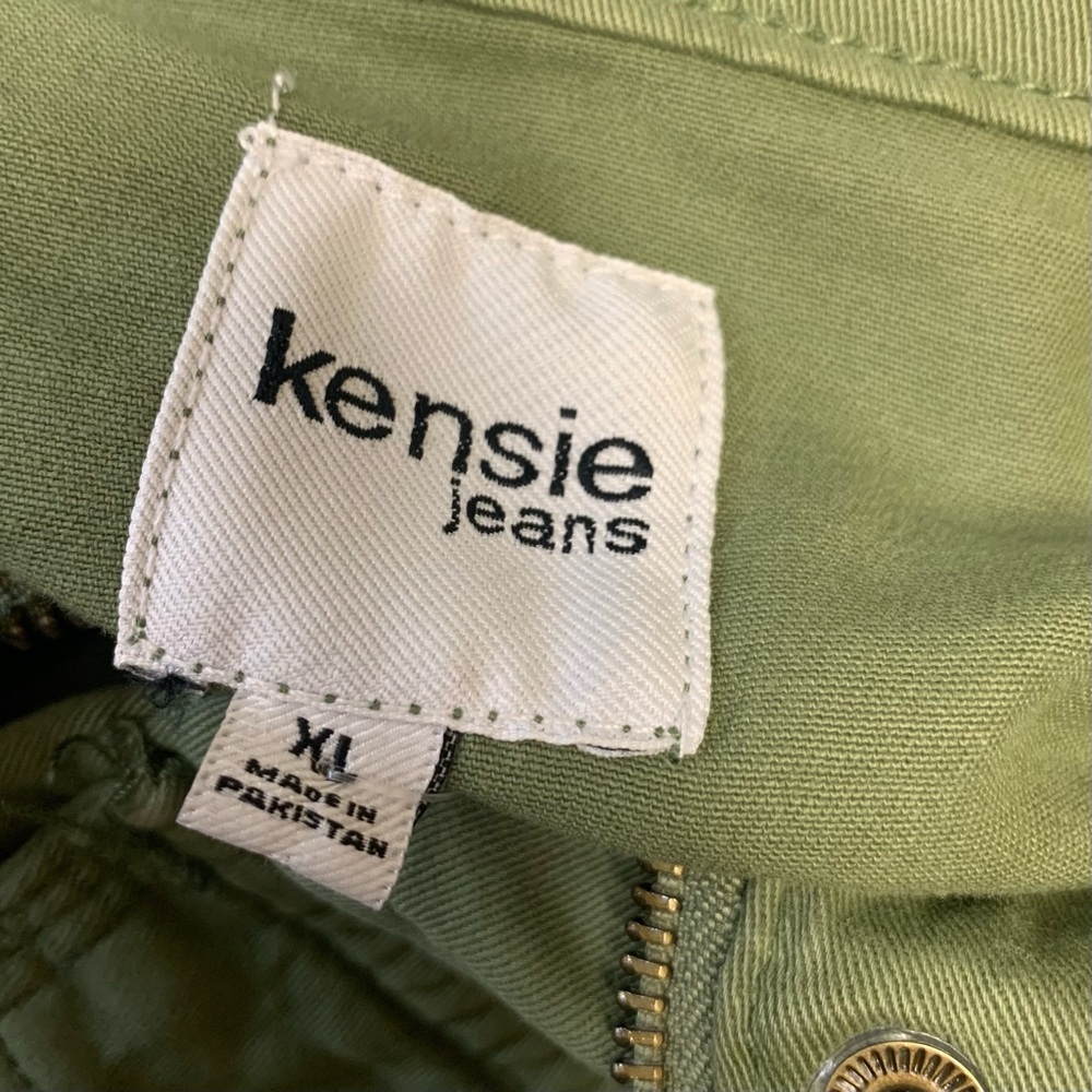 KENSIE JEANS Lightweight Zip-Up Barn Jacket for Fall and Spring, Olive - Picture 5 of 5